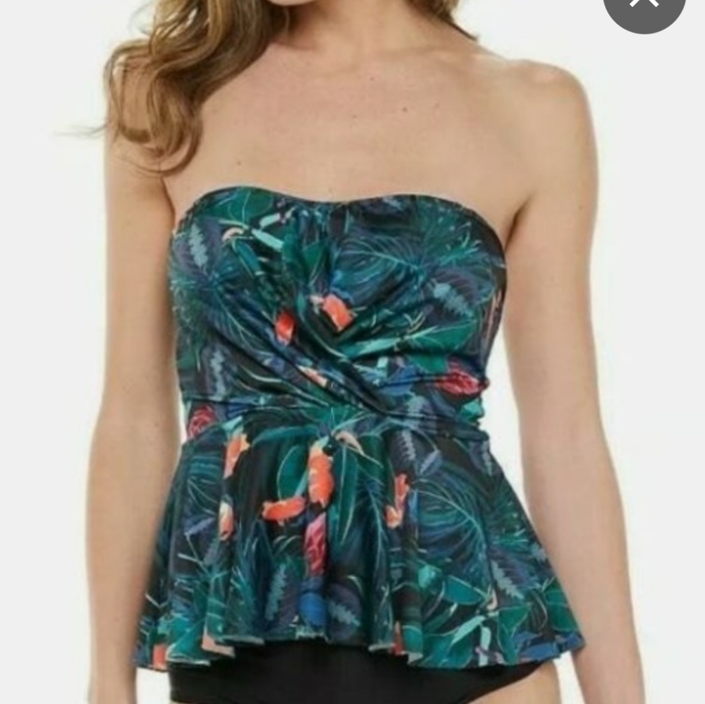 Nicole Miller Studio Green Floral Twist-Accent Peplum Halter Tankini - S